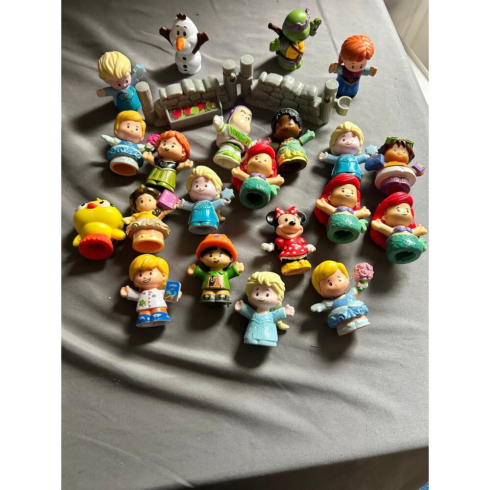 Fisher Price Little people